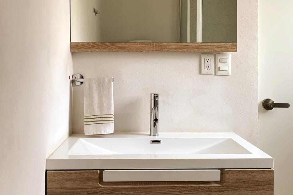 117 Suites Donceles Centro Historico Cdmx مدينة مكسيكو المظهر الخارجي الصورة